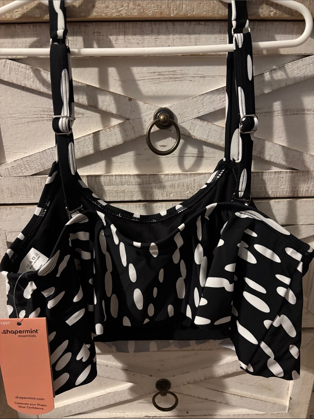 Shapermint Swim Ruffled Bikini Top - Picture 2 of 5